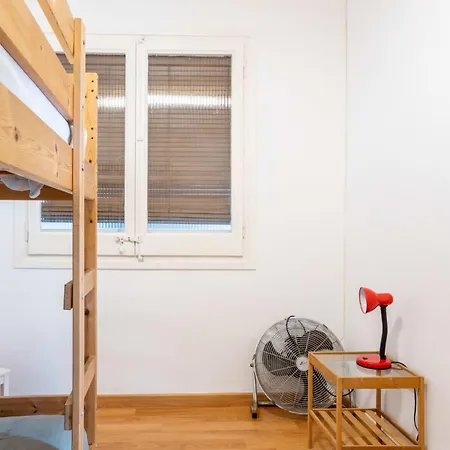 Bright 4bd With Terrace Near Arc De Triomf Barcelona