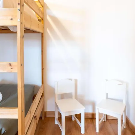 Apartment Bright 4bd With Terrace Near Arc De Triomf Barcelona