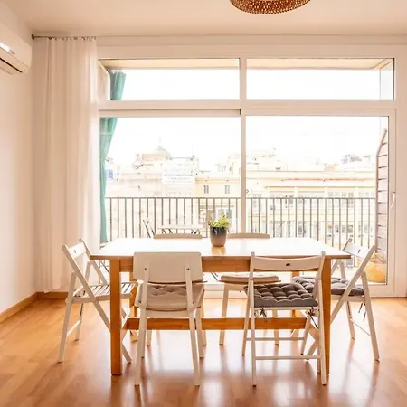 Bright 4bd With Terrace Near Arc De Triomf 公寓 *