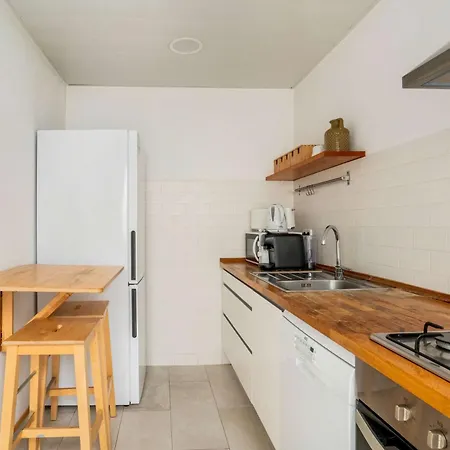 Apartament The Collection - Bright 4bd With Terrace Near Arc De Triomf *