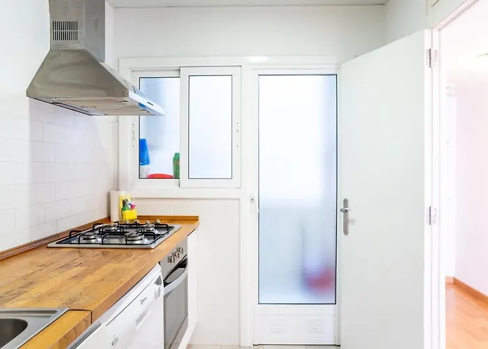 Apartament The Collection - Bright 4bd With Terrace Near Arc De Triomf